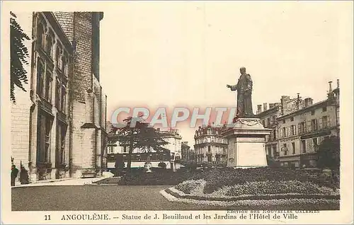 Cartes postales Angouleme Statue de J Bouillaud et les Jardins de l'Hotel de Ville