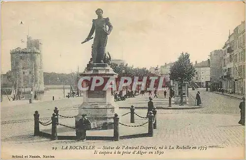 Ansichtskarte AK Rochefort Statue de l'Amiral Duperre ne a la Rochelle en 1775