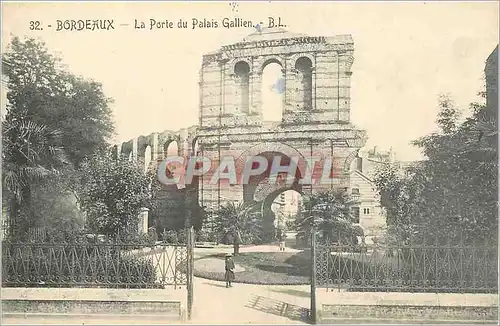 Cartes postales Bordeaux La Porte du Palais Gallien