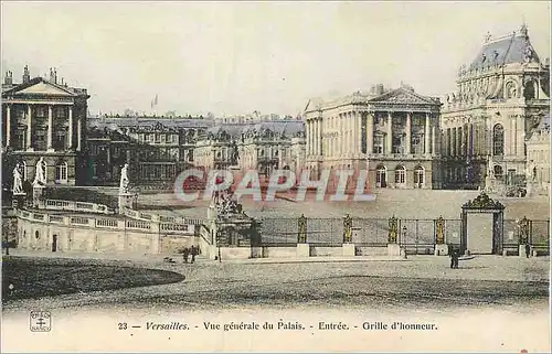 Cartes postales Versailles Vue Generale du Palais Entree Grille d'Honneur