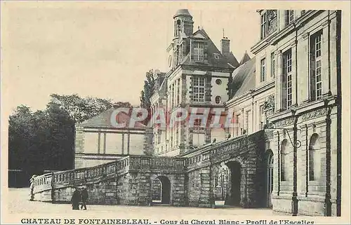 Cartes postales Chateau de Fontainebleau Cour du Cheval Blanc