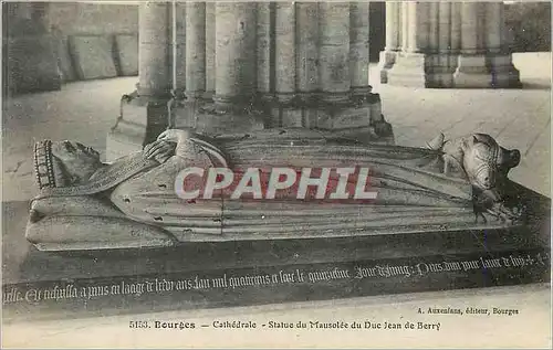 Ansichtskarte AK Bourges Cathedrale Statue de Mausolee du Duc Jean de Berry