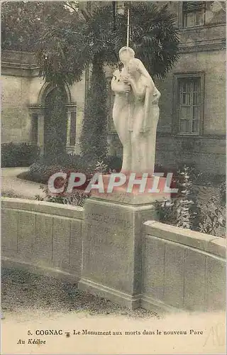 Cartes postales Cognac Le Monument aux Morts dans le Nouveau Parc