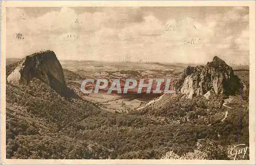 Cartes postales Envi de Mont Dore Les Bains (P de D) Les Roches Tuillere et Sanadoire