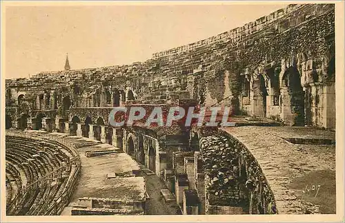 Cartes postales Nimes (Gard) L'Interieur des Arenes Galeries et Gradins
