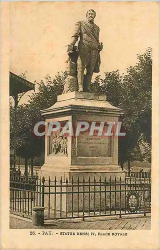 Ansichtskarte AK Pau Statue Henri IV Place Royale