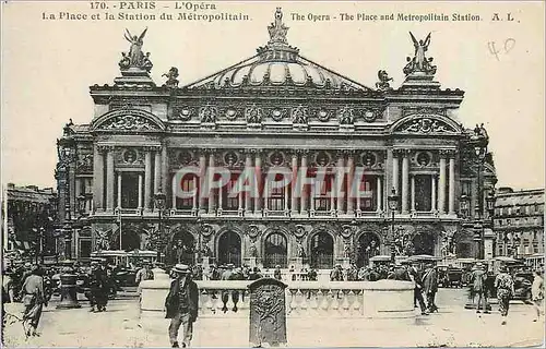 Cartes postales Paris L'Opera La Place et la Station du Metropolitain