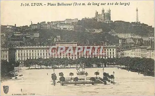 Cartes postales Lyon Place de Bellecour (310 m de Long sur 210 de Large)