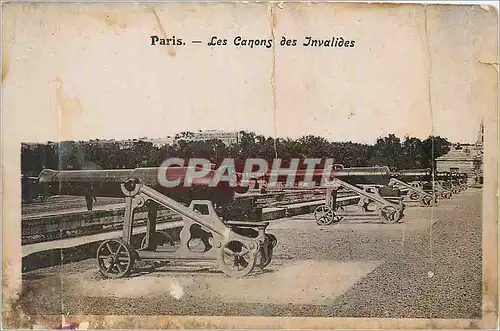 Cartes postales Paris les Canons des Invalides