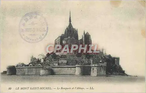 Cartes postales Le Mont Saint Michel le Remparts et l'Abbaye