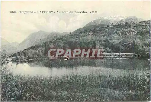 Cartes postales Dauphine Laffrey Au Bord du Lac Mort