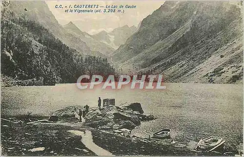 Cartes postales Cauterets Le Lac de Gaube et le Vignemale (alt 3298 m)