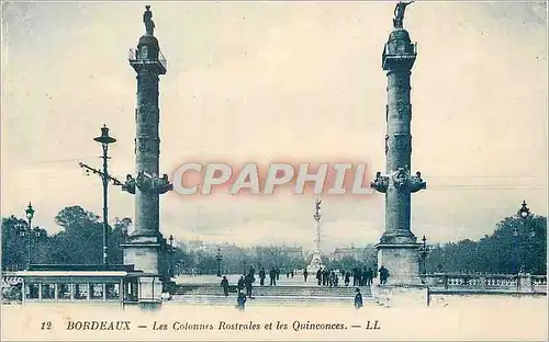 Ansichtskarte AK Bordeaux Les Colonnes Rostrales et les Quinconces Tramway