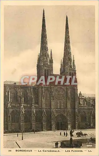 Cartes postales Bordeaux La Cathedrale Les Fleches