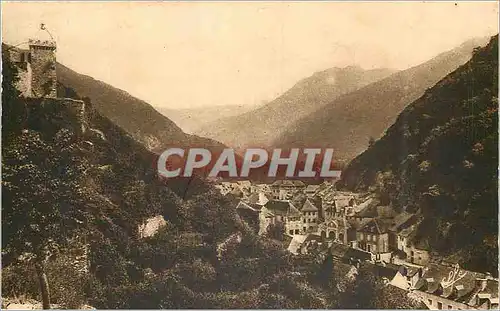 Cartes postales Saint Beat Pyrenees Ocean Le Chateau et la Ville