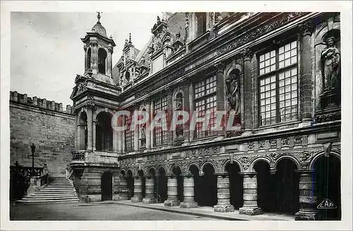 Cartes postales moderne La Rochelle L'Hotel de Ville Facade sur la Cour Interieure