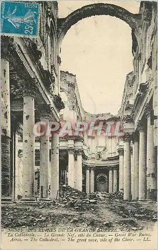 Cartes postales Arras Les Ruines de la Grande Guerre La Cathedrale La Grande Nef Cote du Ch�ur Militaria