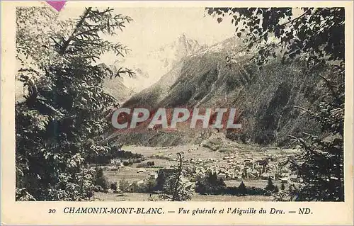 Cartes postales Chamonix Mont Blanc Vue Generale et l'Aiguille du Dru
