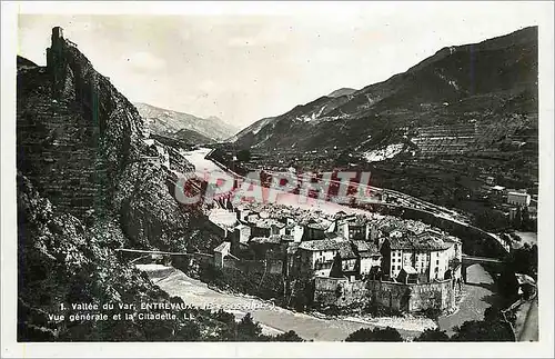 Cartes postales moderne Vallee du Var Entrevaux (Basses Alpes) Vue Generale et la Citadelle