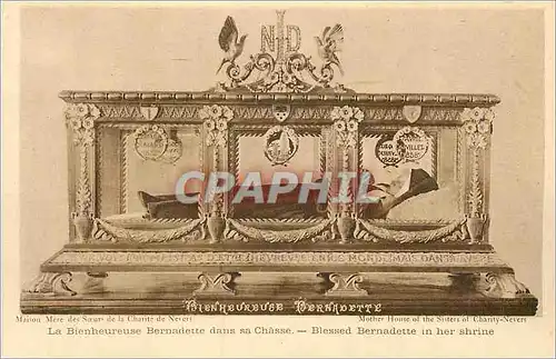 Cartes postales Maison Mere des Soeurs de la Charite de Nevers La Bienheureuse Bernadette dans sa Chasse