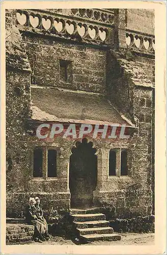Cartes postales Locronan (XVe Siecle) Le Delicieux petit Porche Nord avec ses Fenetres Jumelles