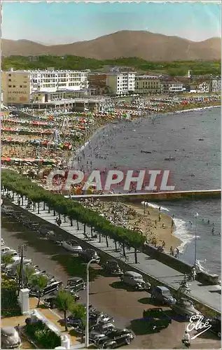 Cartes postales moderne St Jean de Luz (Basses Pyrenees) Plage Au fond Le Casino