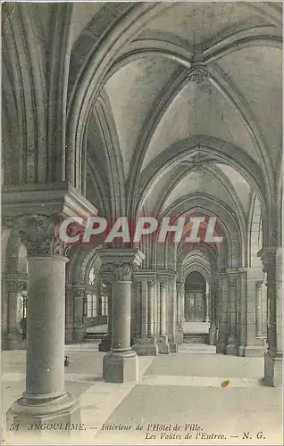 Cartes postales Angouleme Interieur de l'Hotel de Ville Les Voutes de l'Entree