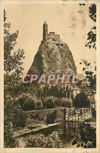 Cartes postales Le Puy (Haute Loire) La Chapelle et le Rocher St Michel d'Aiguilhe