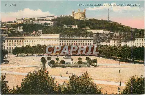 Ansichtskarte AK Lyon Place Bellecour et Coteau de Fourviere