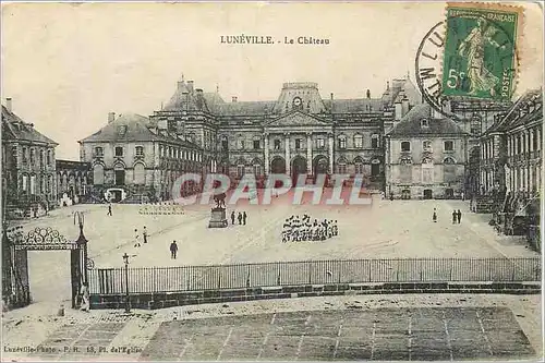 Cartes postales Luneville Le Ch�teau Militaria