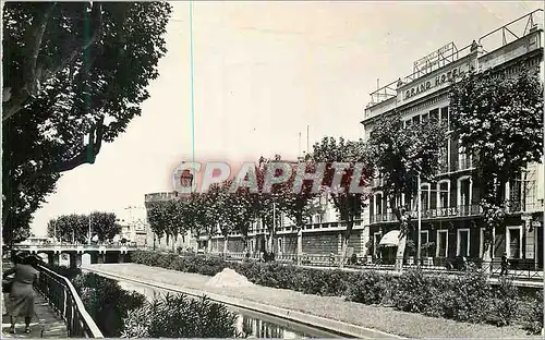 Cartes postales moderne Perpignan Les Quais Le Grand Hotel et le Castillet
