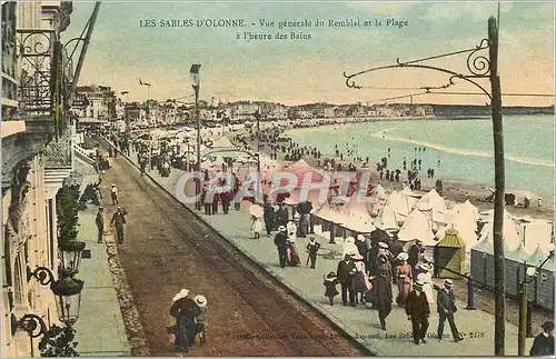 Cartes postales Les Sables d'Olonne Vue Generale du Remblai et la Plage a l'Heure des Bains