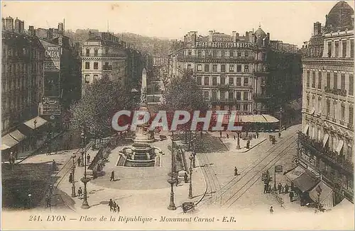 Cartes postales Lyon Place de la Republique Monument Carnot