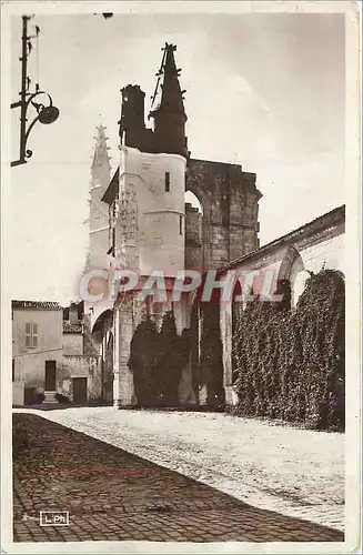 Cartes postales moderne Eglise de St Martin de Re vue face Sud (Entree)