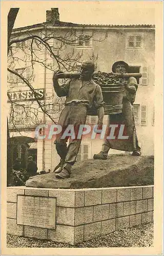 Ansichtskarte AK Macon Monument Porteurs de Vendange