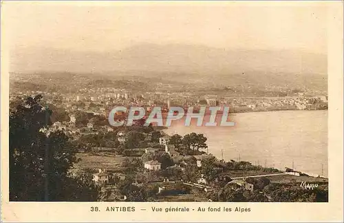 Cartes postales Antibes Vue Generale Au Fond les Alpes