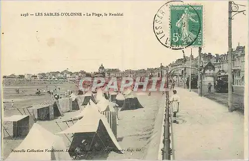 Cartes postales Les Sables d'Olonne La Plage Le Remblai