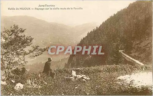 Ansichtskarte AK Vallee de Mijoux Jura Touriste Paysage sur la Vieille Route de la Faucille