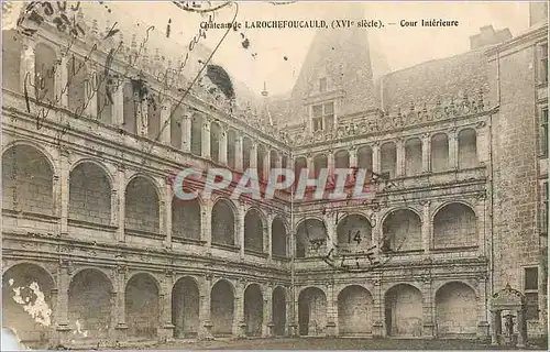 Cartes postales Chateau Larochefoucauld (XVIe S) Cour Interieur