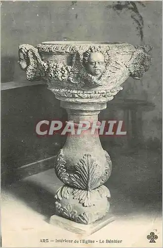 Cartes postales Ars Interieur de l'Eglise Le Benitier