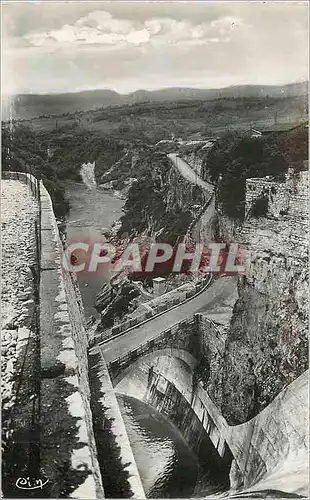 Cartes postales moderne Barrage de Genissiat (Ain) Route principale conduisant a l'usine