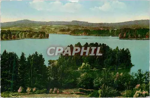 Cartes postales moderne Lac de Settons Vue vers le fond du Lac et la Petite Ile