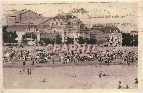 Ansichtskarte AK Royan La Cote d'Argent La Plage et le Casino Municipal