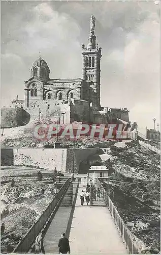 Cartes postales moderne Marseille Le Littoral Mediterraneen Basilique N D de la Garde