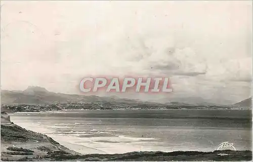 Cartes postales moderne Hendaye (Basses Pyrenees) Vue Generale d'Hendaye avec le Mont des 3 Couronnes et la Plage