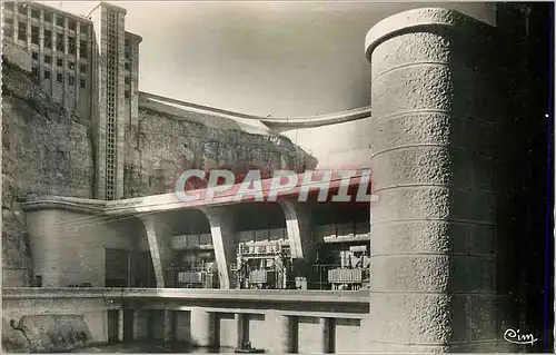 Cartes postales moderne Genissiat (Ain) Centrale Leon Perrier et Batiment d'Administation