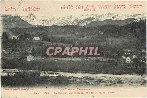 Cartes postales Pau Les Basses Pyrenees Le Gave et les Pyrenees vue de la Place Royale