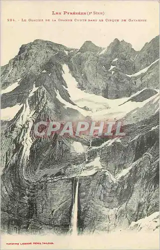 Cartes postales Le Glacier de la Grande Chute dans le Cirque de Gavarnie Les Pyrenees