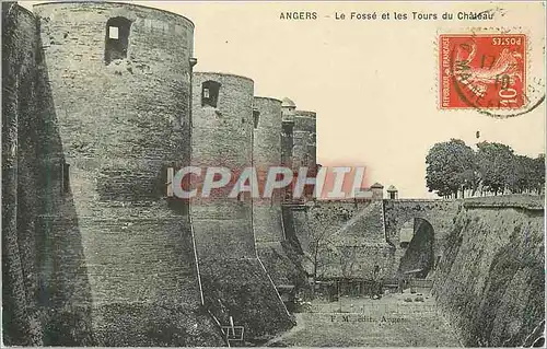 Ansichtskarte AK Angers Le Fosse et les Tours du Chateau