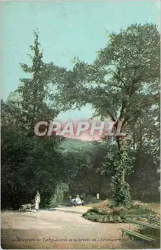 Cartes postales Environs de Vichy Entree de la Grotte de l'Ardoisiere